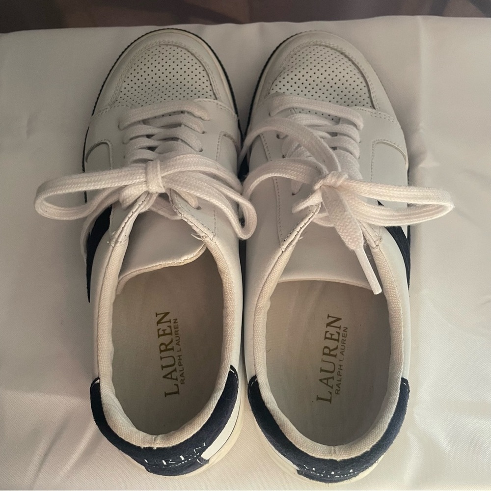 Lauren By Ralph Lauren Jennefer Sneakers White Navy Blue Size Women's 7 - Picture 8 of 8